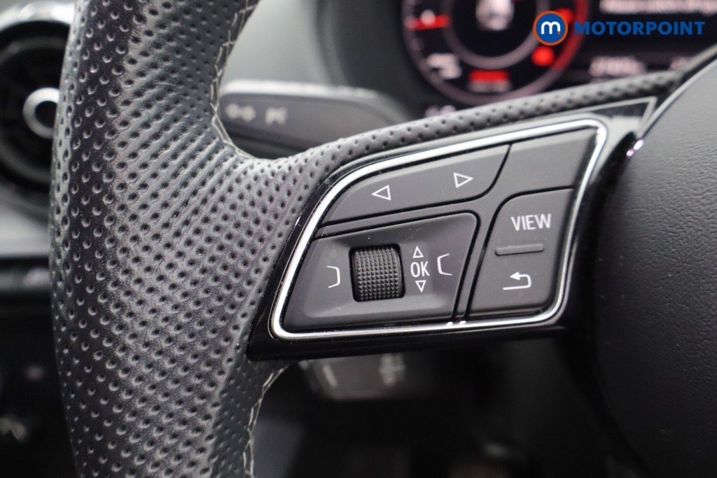 Audi Q2 Black Edition Manual Petrol SUV - Stock Number (1580348) - 4th supplementary image