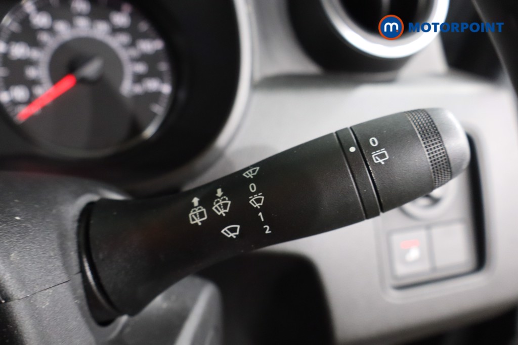 Dacia Duster Extreme Se Manual Petrol SUV - Stock Number (1580377) - 18th supplementary image