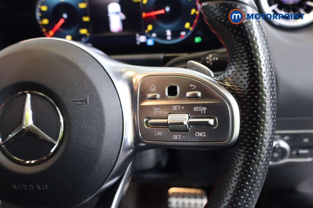 Mercedes-Benz GLA Amg Line Automatic Petrol SUV - Stock Number (1581063) - 4th supplementary image