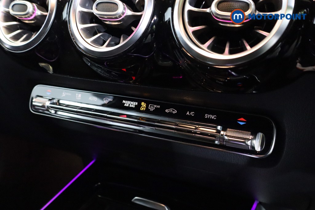 Mercedes-Benz GLA Amg Line Automatic Petrol SUV - Stock Number (1581063) - 7th supplementary image