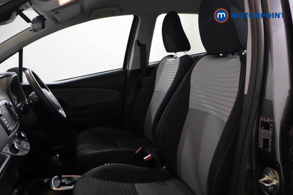 Toyota Yaris Active Automatic Petrol-Electric Hybrid Hatchback - Stock Number (1581562) - 10th supplementary image