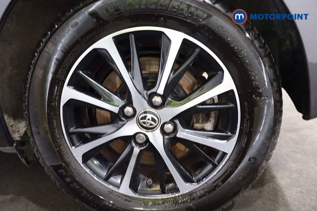 Toyota Yaris Active Automatic Petrol-Electric Hybrid Hatchback - Stock Number (1581562) - 17th supplementary image