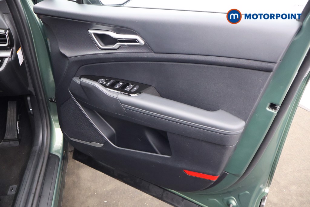 KIA Sportage 3 Automatic Petrol-Electric Hybrid SUV - Stock Number (1581834) - 8th supplementary image