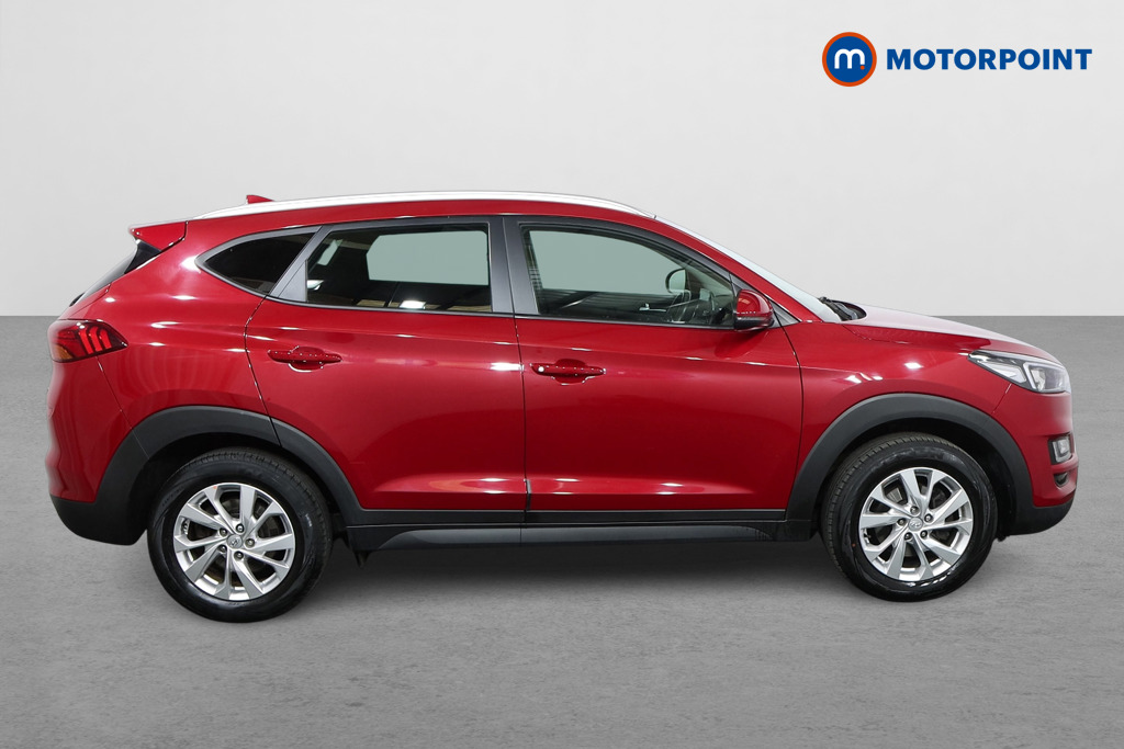 Hyundai Tucson Se Nav Manual Petrol SUV - Stock Number (1582654) - Drivers side
