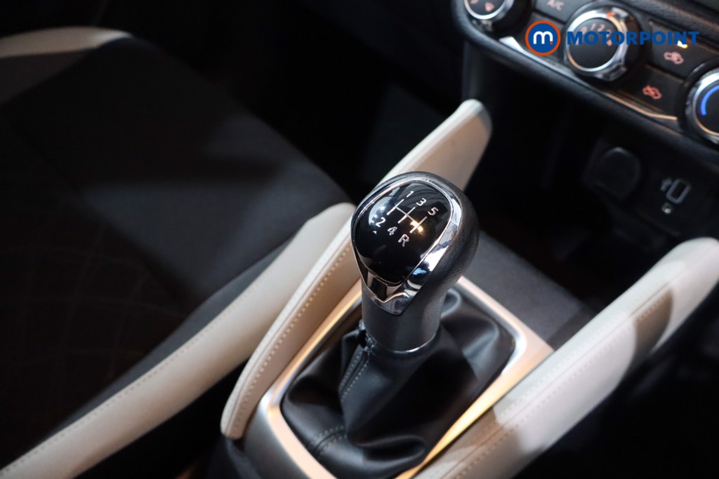 Nissan Micra Acenta Manual Diesel Hatchback - Stock Number (1583160) - 14th supplementary image