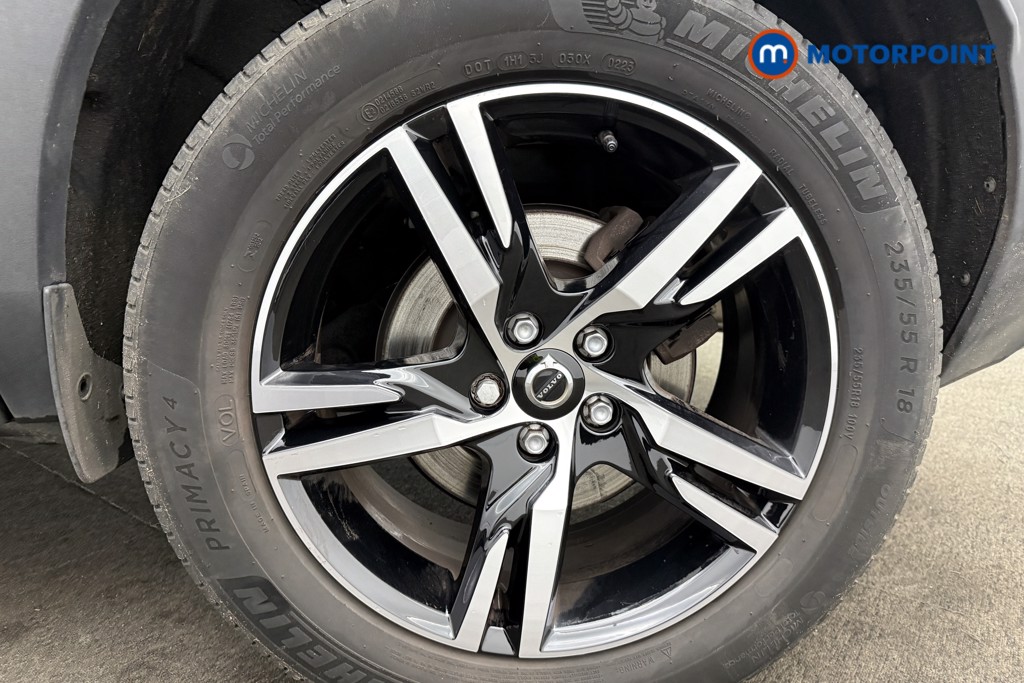 Volvo Xc40 Plus Automatic Petrol SUV - Stock Number (1583315) - 13th supplementary image