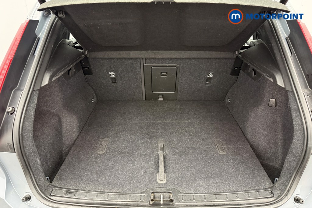 Volvo Xc40 Plus Automatic Petrol SUV - Stock Number (1583315) - 23rd supplementary image