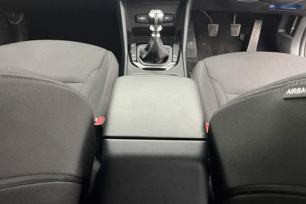 Hyundai Tucson Se Connect Manual Petrol SUV - Stock Number (1583739) - 11th supplementary image