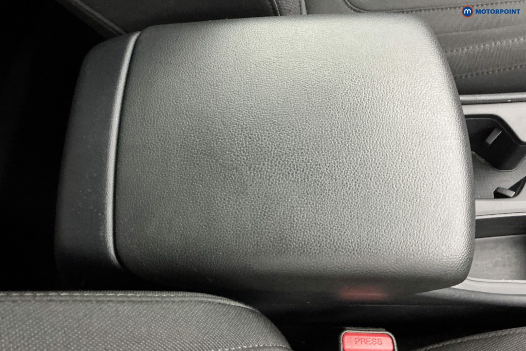 Hyundai Tucson Se Connect Manual Petrol SUV - Stock Number (1583739) - 13th supplementary image