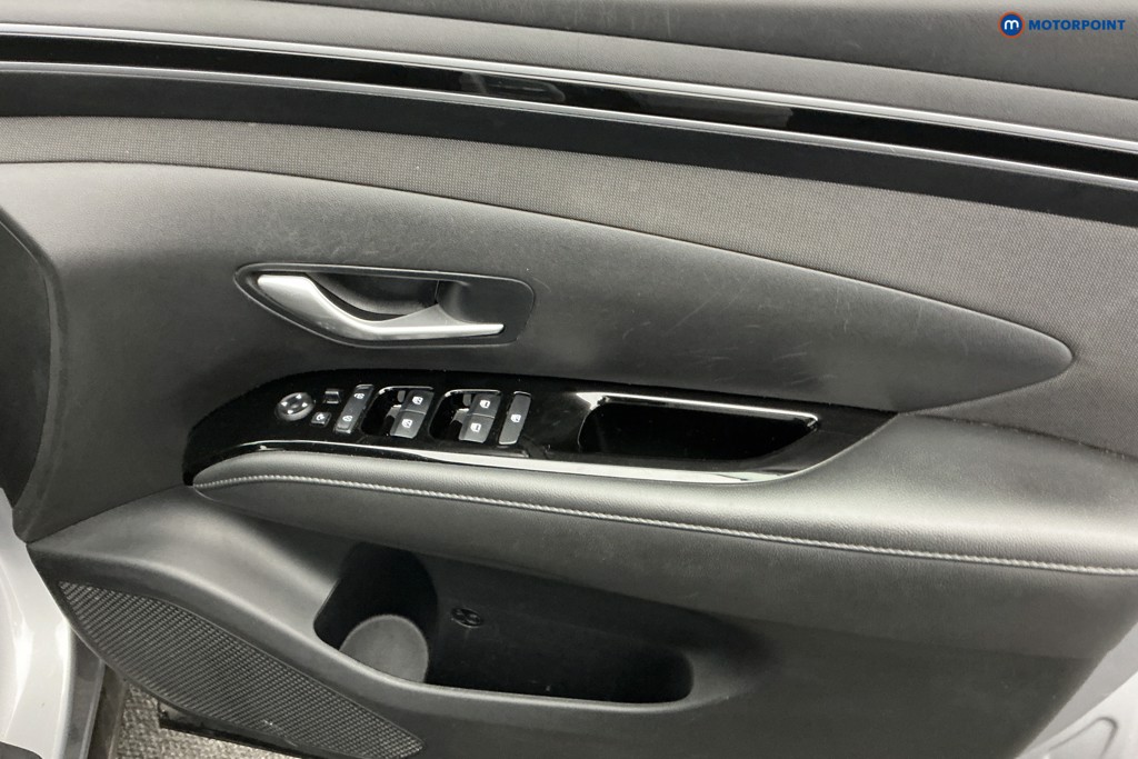 Hyundai Tucson Se Connect Manual Petrol SUV - Stock Number (1583739) - 21st supplementary image