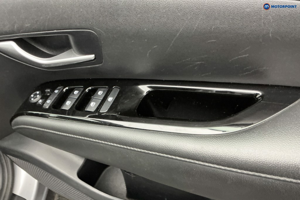 Hyundai Tucson Se Connect Manual Petrol SUV - Stock Number (1583739) - 22nd supplementary image