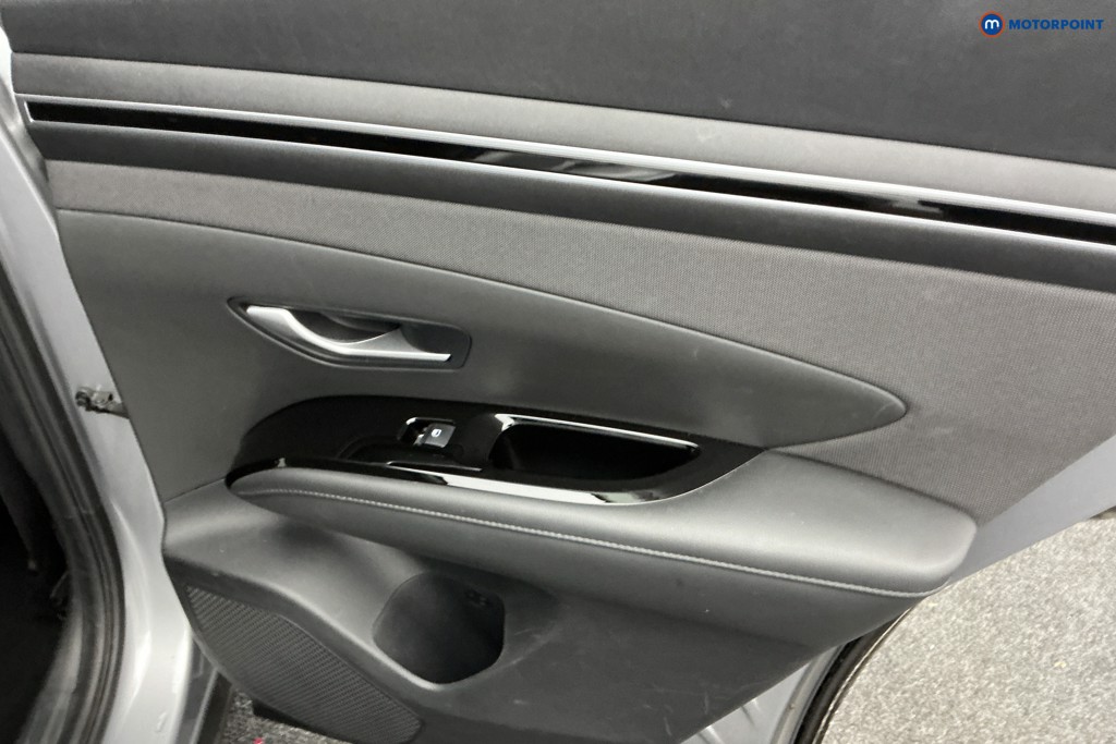 Hyundai Tucson Se Connect Manual Petrol SUV - Stock Number (1583739) - 23rd supplementary image
