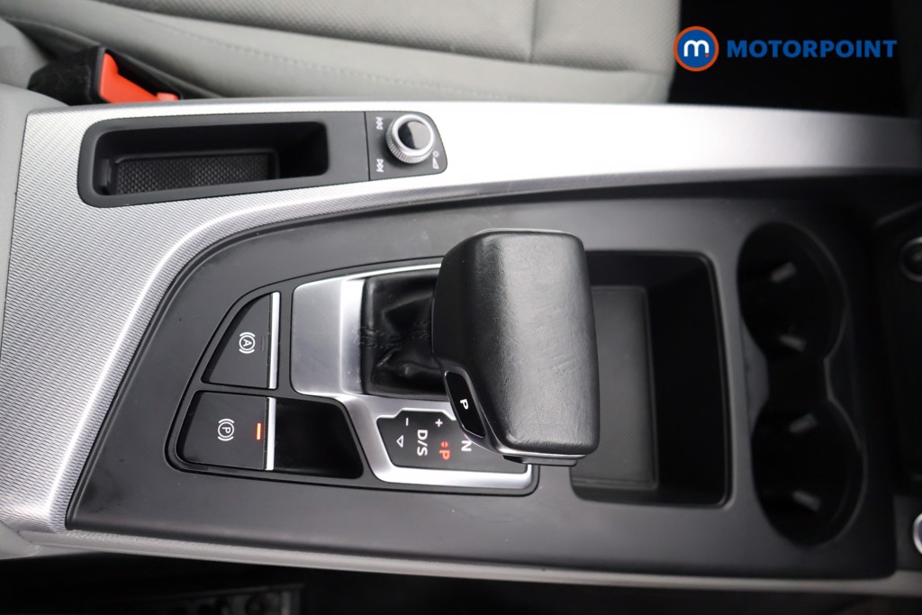 Audi A4 Technik Automatic Petrol Estate - Stock Number (1583881) - 13th supplementary image