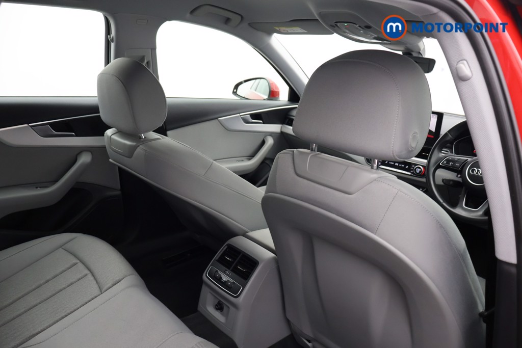 Audi A4 Technik Automatic Petrol Estate - Stock Number (1583881) - 20th supplementary image