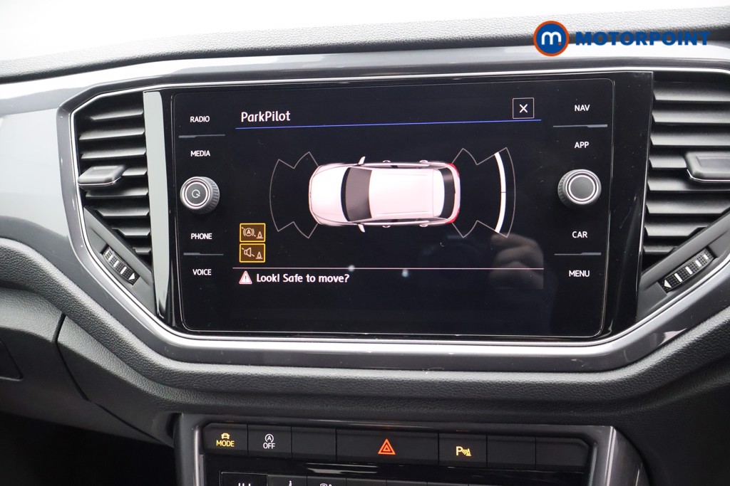 Volkswagen T-Roc R-Line Automatic Petrol SUV - Stock Number (1583939) - 9th supplementary image
