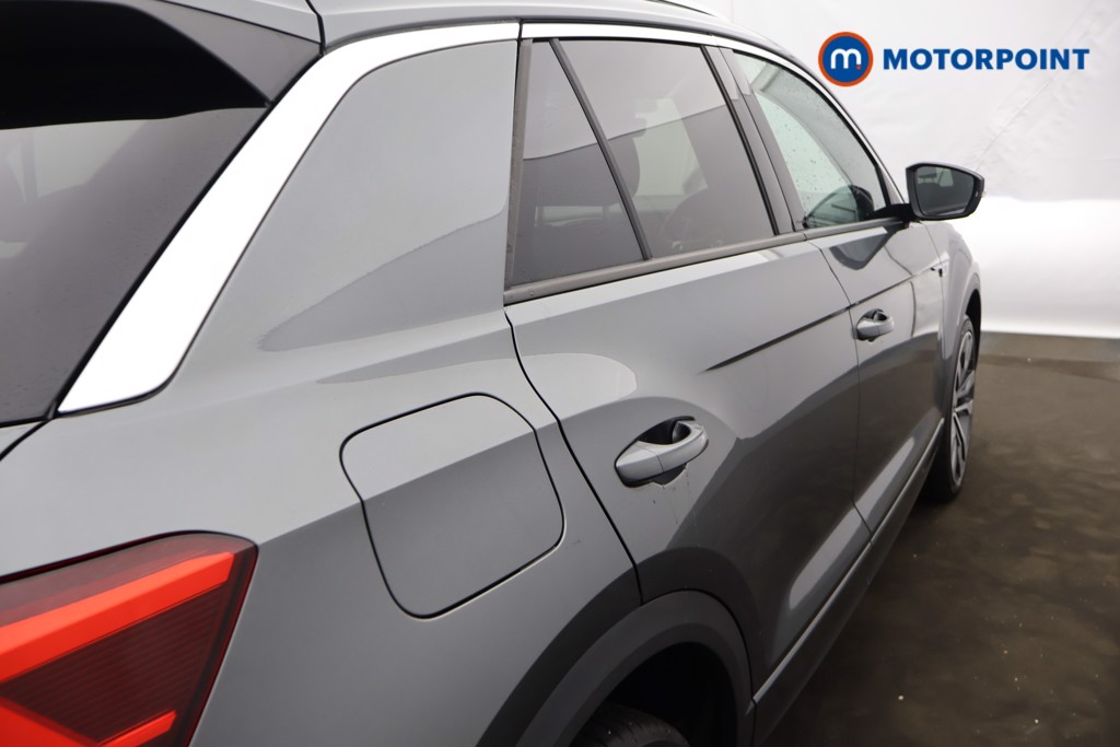 Volkswagen T-Roc R-Line Automatic Petrol SUV - Stock Number (1583939) - 26th supplementary image