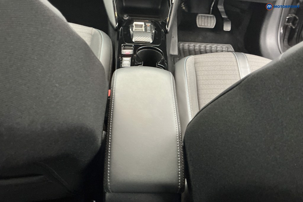 Peugeot 208 Allure Premium Automatic Petrol Hatchback - Stock Number (1584120) - 11th supplementary image