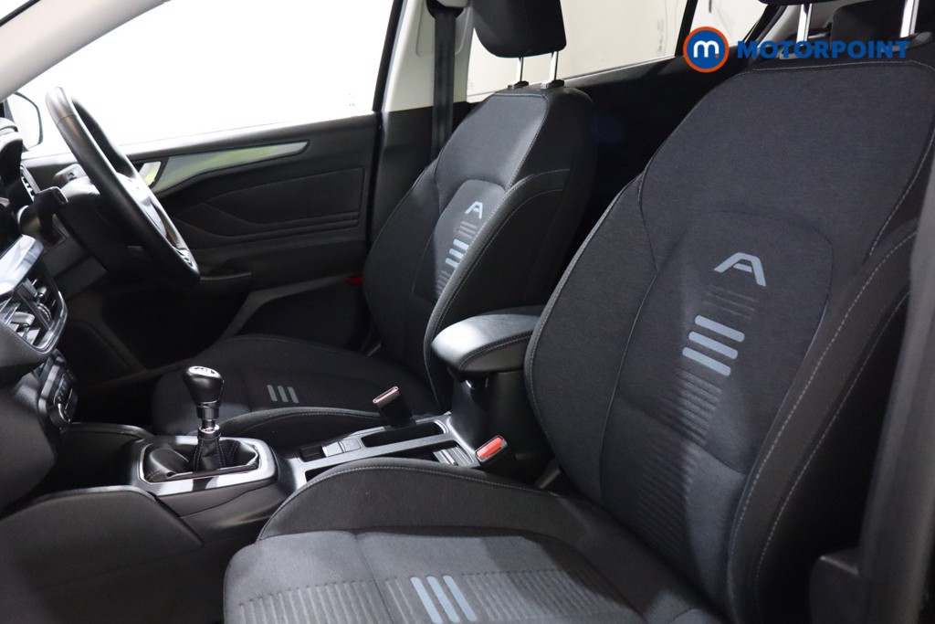 Ford Focus Active Manual Petrol Hatchback - Stock Number (1584236) - 12th supplementary image