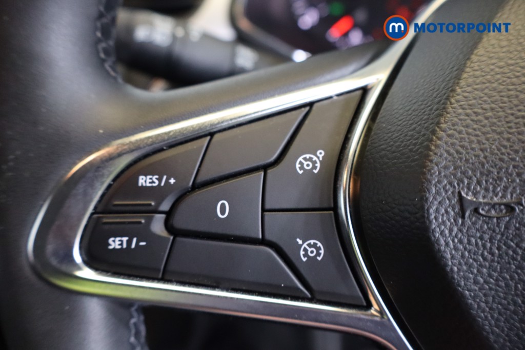 Renault Captur Iconic Edition Manual Petrol SUV - Stock Number (1584778) - 12th supplementary image