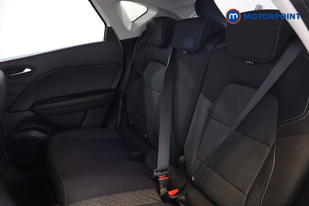 Renault Captur Iconic Edition Manual Petrol SUV - Stock Number (1584778) - 20th supplementary image