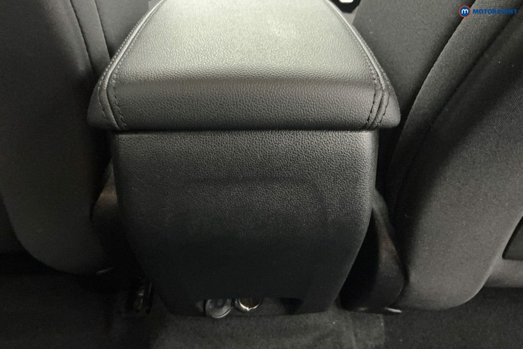 Ford Focus St-Line Edition Manual Diesel Hatchback - Stock Number (1585992) - 10th supplementary image