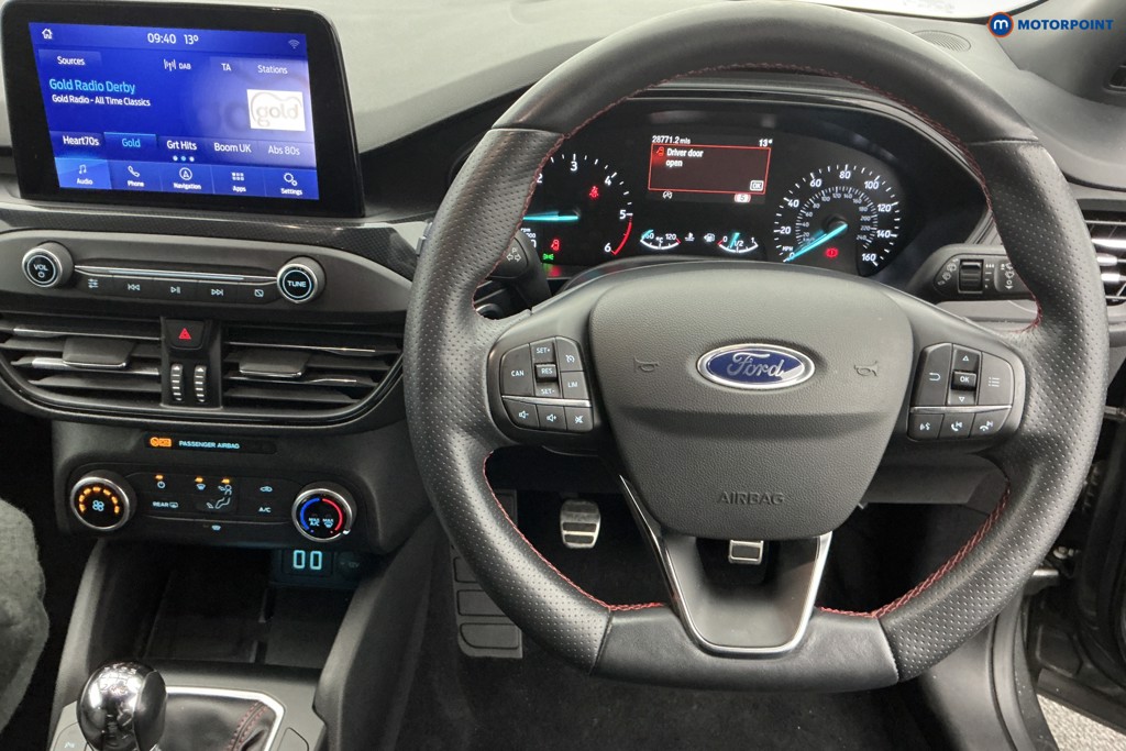 Ford Focus St-Line Edition Manual Diesel Hatchback - Stock Number (1585992) - 1st supplementary image