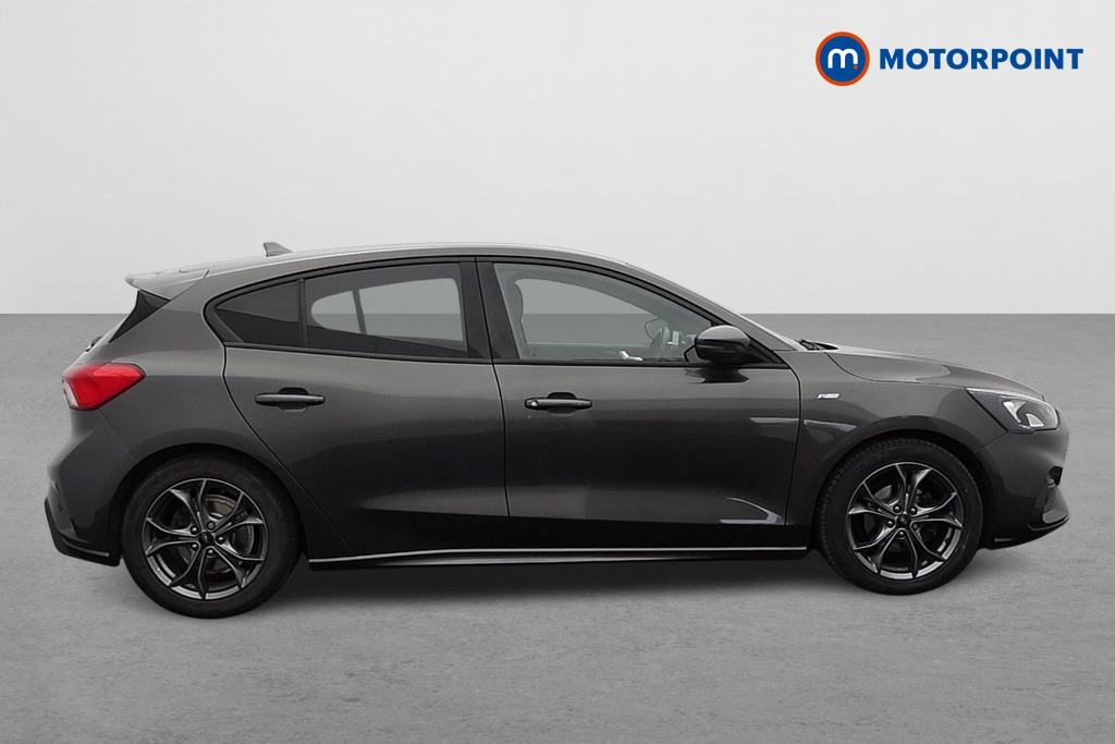 Ford Focus St-Line Edition Manual Diesel Hatchback - Stock Number (1585992) - Drivers side