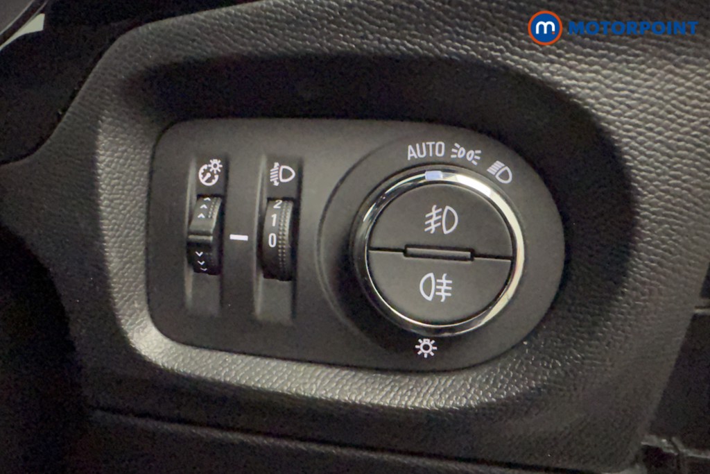 Vauxhall Corsa GS Manual Petrol Hatchback - Stock Number (1586019) - 17th supplementary image