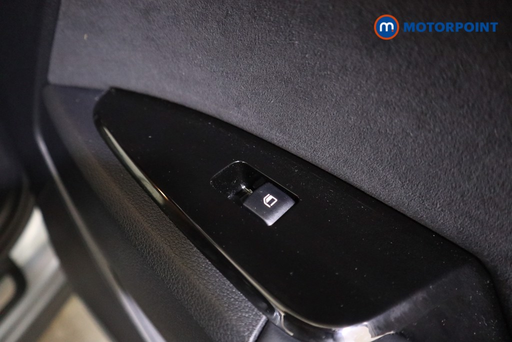 KIA Sportage Gt-Line Manual Petrol SUV - Stock Number (1586160) - 21st supplementary image