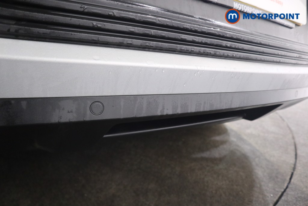 Ford Explorer Select Automatic Electric SUV - Stock Number (1586213) - 23rd supplementary image