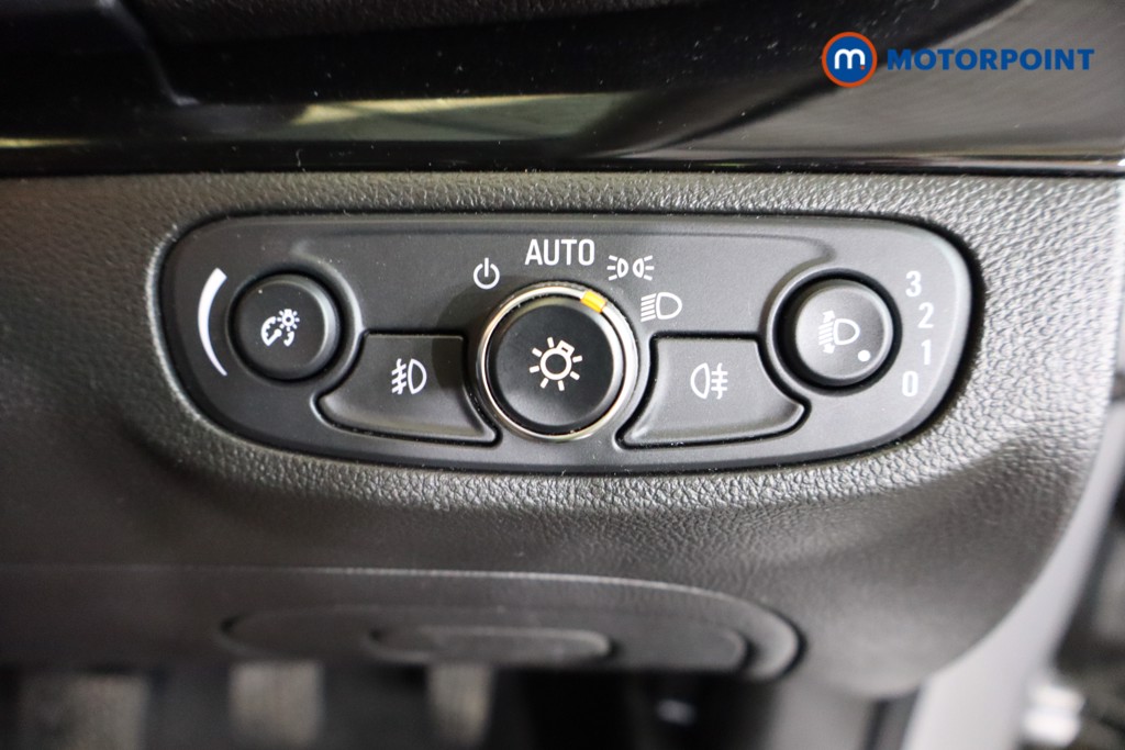 Vauxhall Mokka X Active Manual Petrol SUV - Stock Number (1586517) - 16th supplementary image