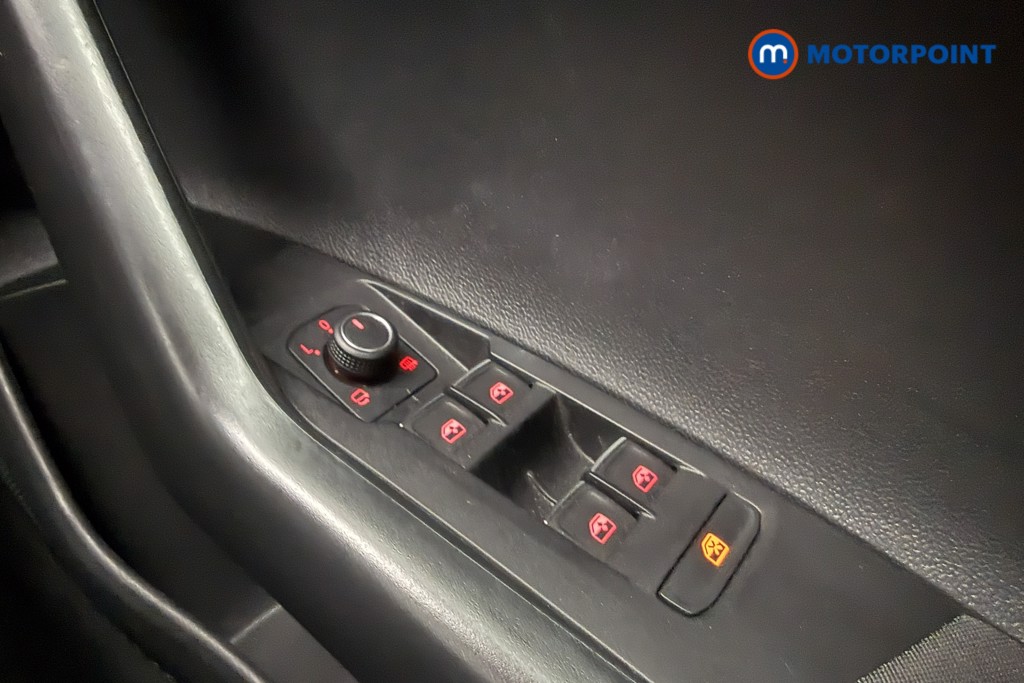 Volkswagen Polo Active Manual Petrol Hatchback - Stock Number (1586834) - 16th supplementary image