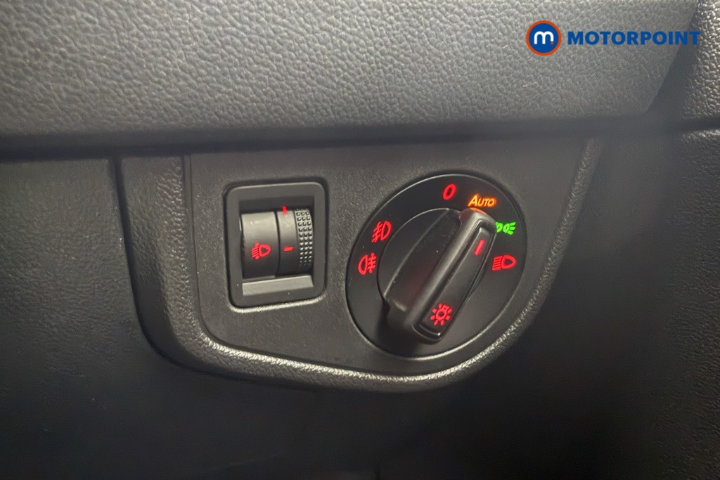 Volkswagen Polo Active Manual Petrol Hatchback - Stock Number (1586834) - 17th supplementary image