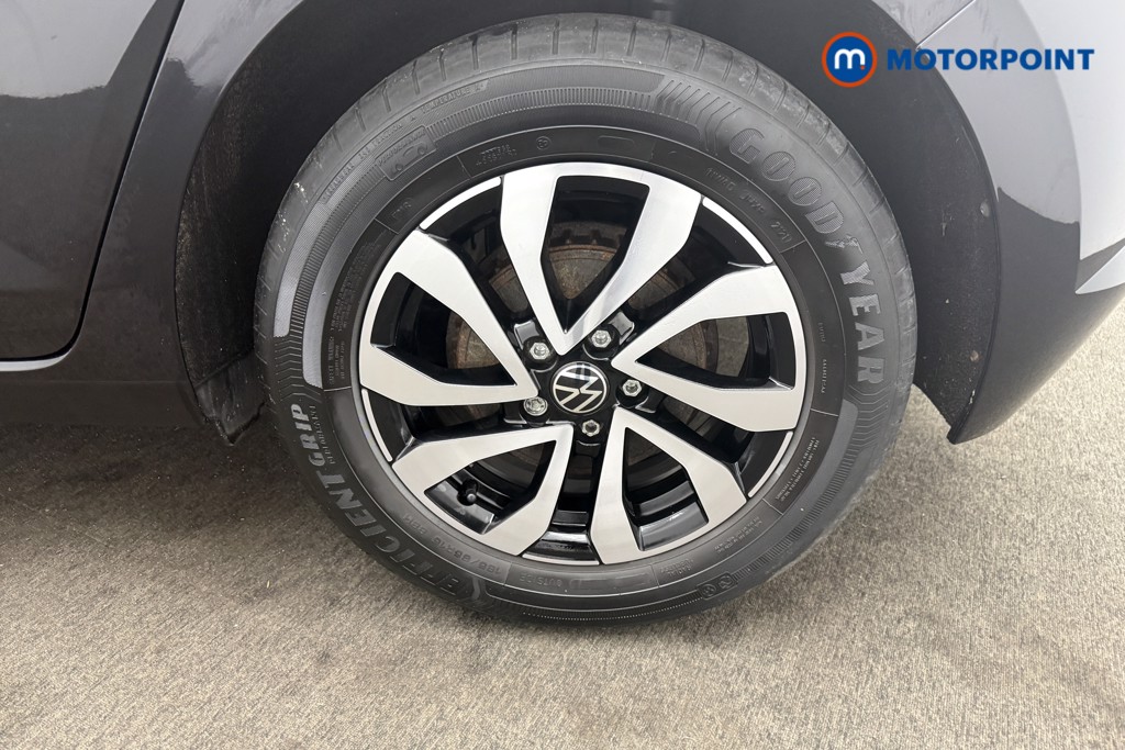 Volkswagen Polo Active Manual Petrol Hatchback - Stock Number (1586834) - 24th supplementary image