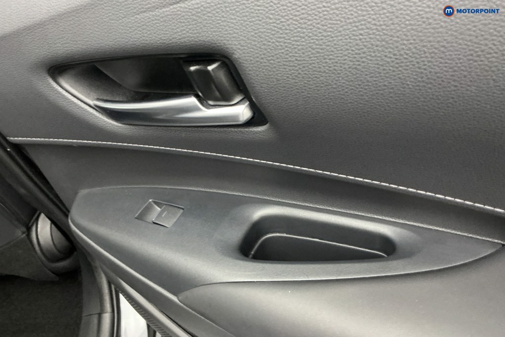 Toyota Corolla Excel Automatic Petrol-Electric Hybrid Estate - Stock Number (1586983) - 25th supplementary image