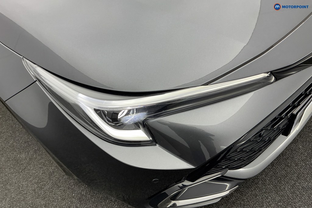 Toyota Corolla Excel Automatic Petrol-Electric Hybrid Estate - Stock Number (1586983) - 26th supplementary image