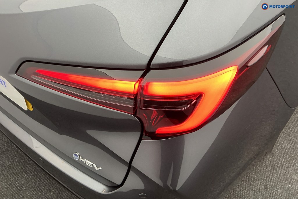 Toyota Corolla Excel Automatic Petrol-Electric Hybrid Estate - Stock Number (1586983) - 30th supplementary image