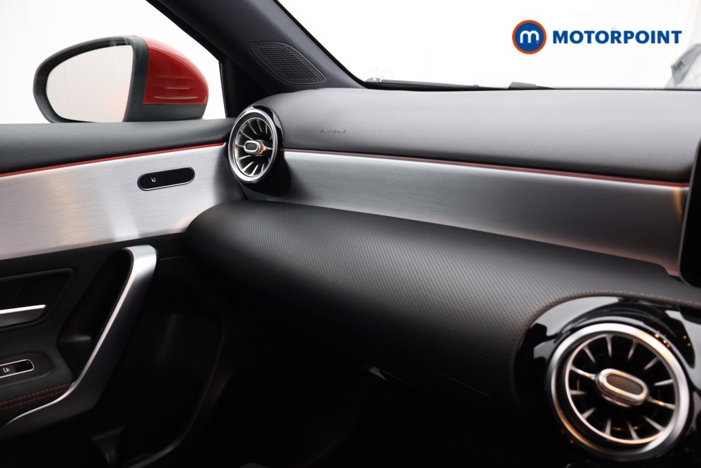 Mercedes-Benz A Class Amg Line Automatic Diesel Hatchback - Stock Number (1587059) - 12th supplementary image