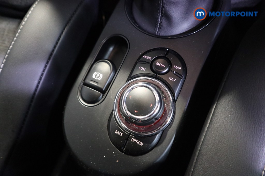 Mini Hatchback Cooper S Level 2 Automatic Electric Hatchback - Stock Number (1587257) - 8th supplementary image