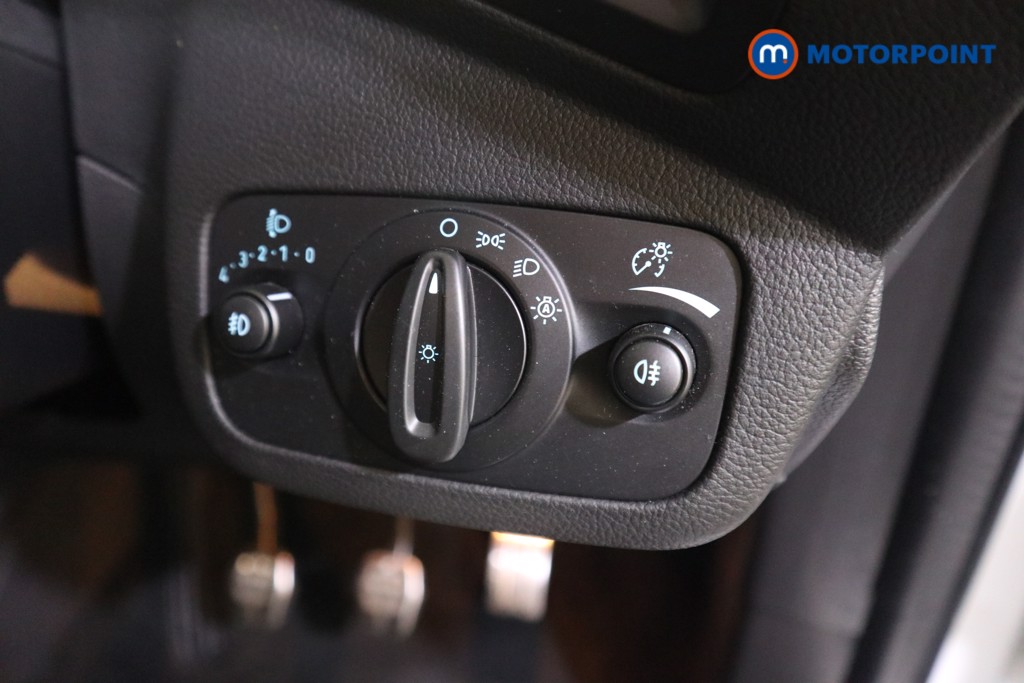 Ford Kuga St-Line Manual Petrol SUV - Stock Number (1587368) - 12th supplementary image