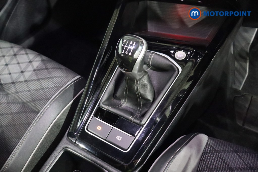 Volkswagen Golf R-Line Manual Petrol Hatchback - Stock Number (1587546) - 14th supplementary image