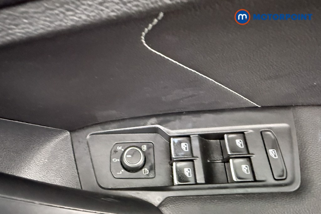 Volkswagen Tiguan R-Line Tech Manual Diesel SUV - Stock Number (1587854) - 19th supplementary image