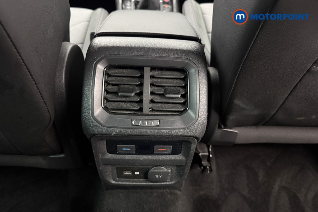 Volkswagen Tiguan R-Line Tech Manual Diesel SUV - Stock Number (1587854) - 21st supplementary image