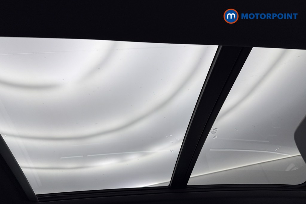 Volkswagen Tiguan R-Line Tech Manual Diesel SUV - Stock Number (1587854) - 22nd supplementary image