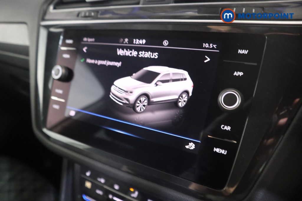 Volkswagen Tiguan R-Line Automatic Petrol SUV - Stock Number (1587984) - 7th supplementary image