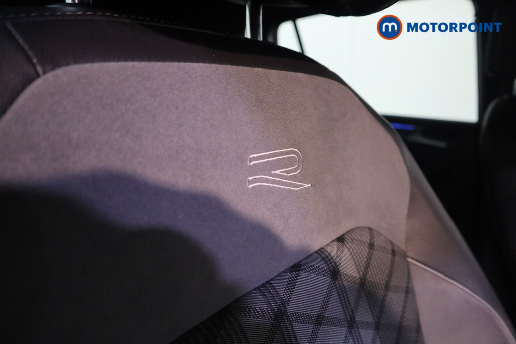 Volkswagen Tiguan R-Line Automatic Petrol SUV - Stock Number (1587984) - 17th supplementary image