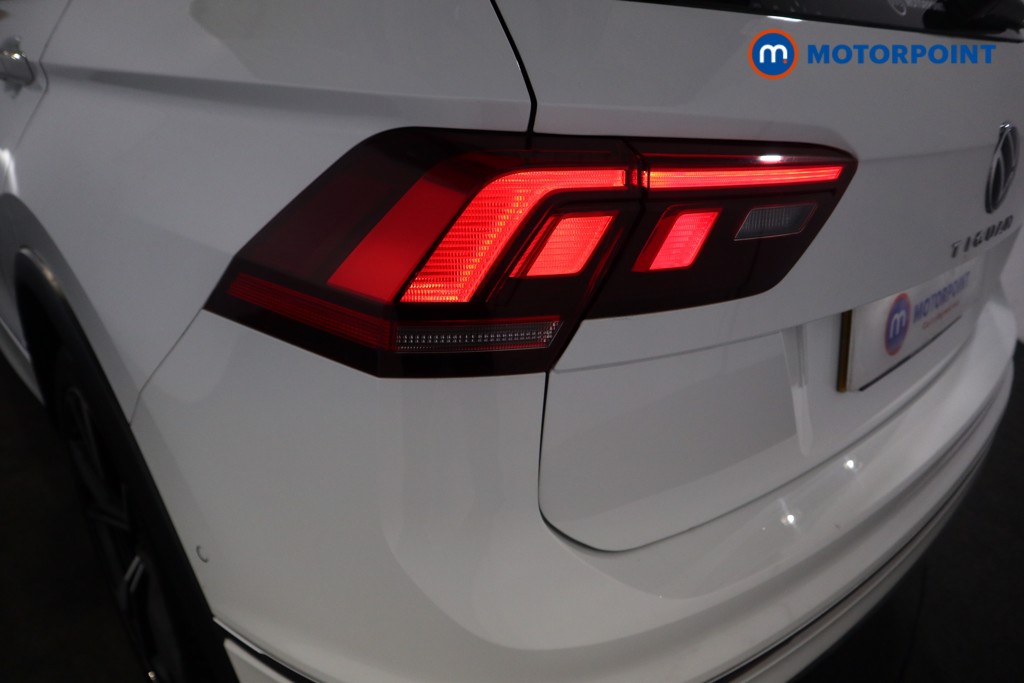 Volkswagen Tiguan R-Line Automatic Petrol SUV - Stock Number (1587984) - 28th supplementary image