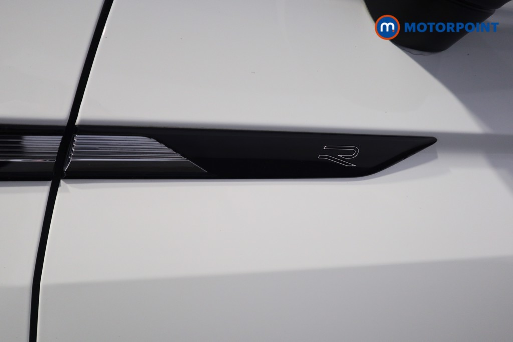 Volkswagen Tiguan R-Line Automatic Petrol SUV - Stock Number (1587984) - 34th supplementary image