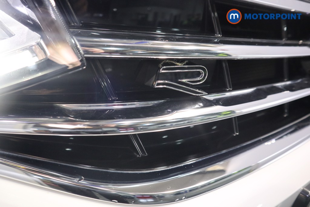 Volkswagen Tiguan R-Line Automatic Petrol SUV - Stock Number (1587984) - 38th supplementary image