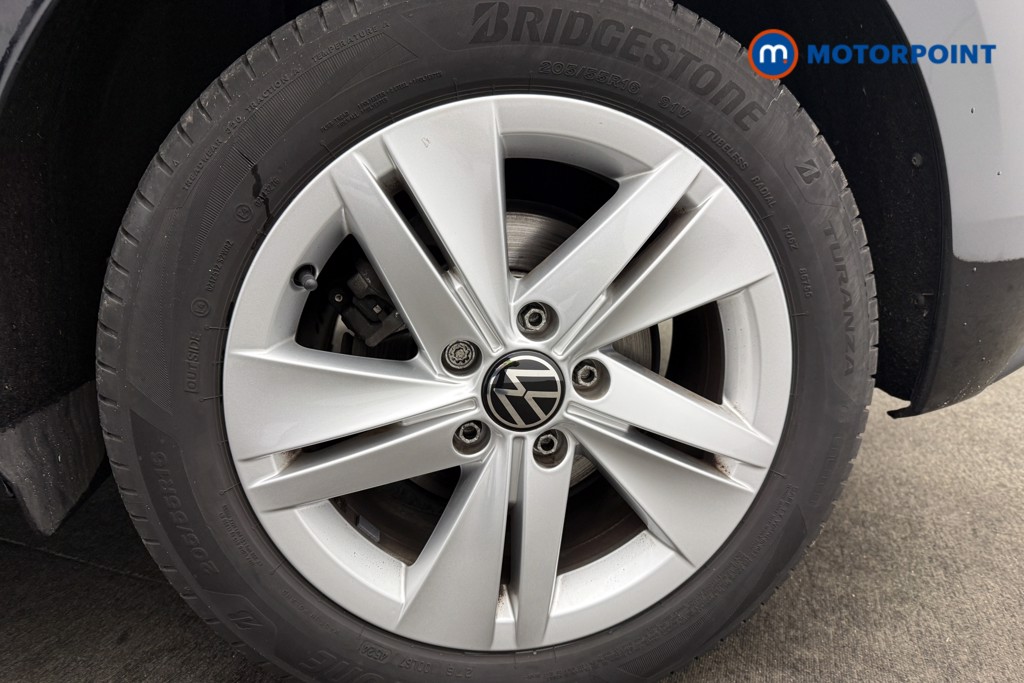 Volkswagen Golf Life Manual Diesel Hatchback - Stock Number (1588043) - 13th supplementary image